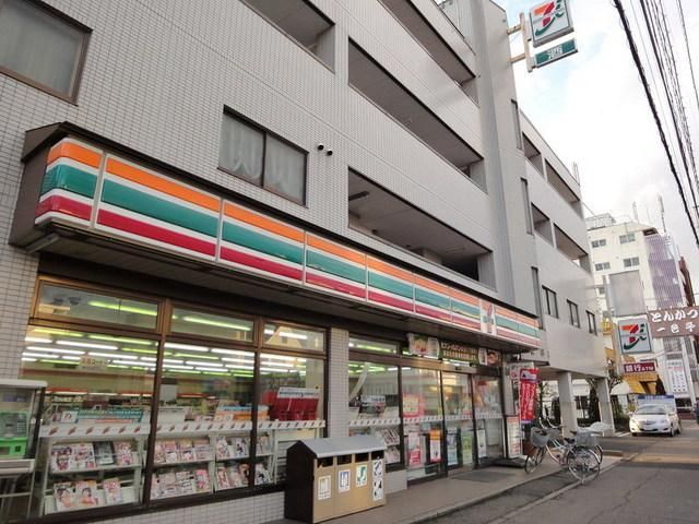 コンビニ　セブンイレブン（コンビニ）まで400m