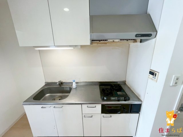 キッチン　「ただの部屋探しじゃない。“あなたの暮らし”探しです。」