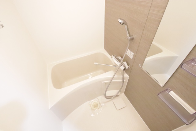 バス・シャワールーム　※別室の参考写真の為、現況優先です。