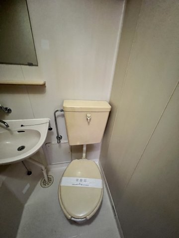 トイレ　2022.1月撮影