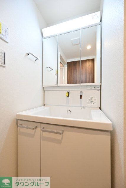 洗面設備　シャンプードレッサー