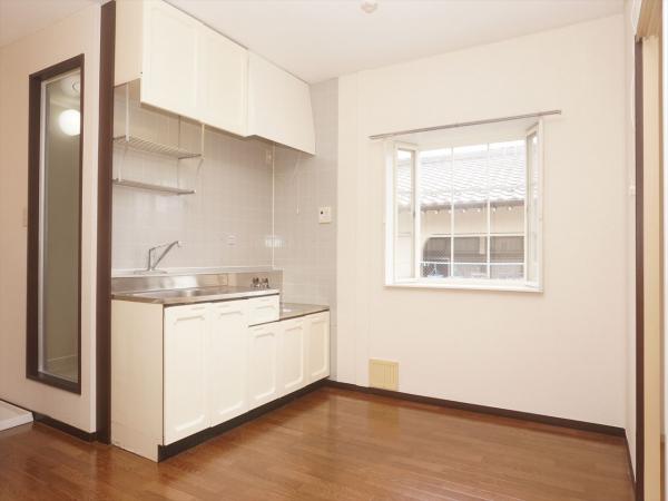 居室・リビング　内装