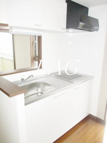 キッチン　キッチンです。