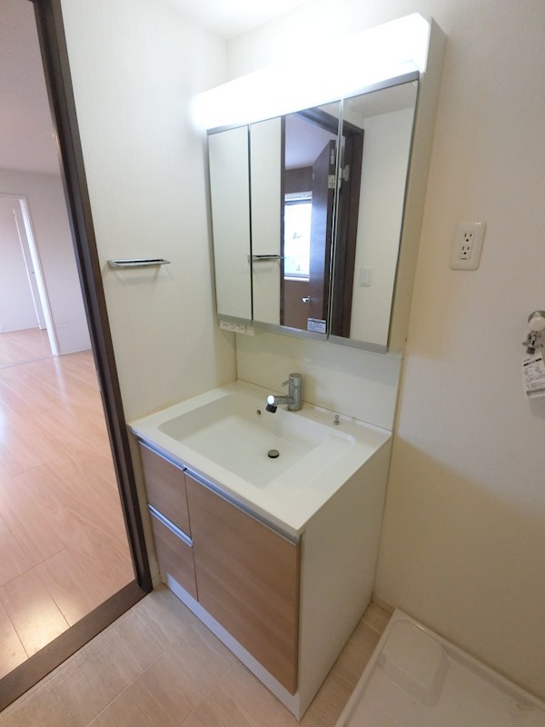 洗面設備　参考写真