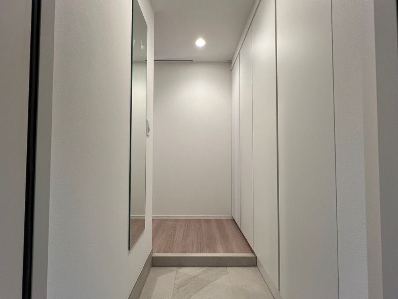 玄関　室内参考写真（5F-Cタイプ）