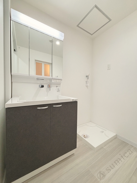 洗面設備　シャンプードレッサー・朝シャンはこちらで♪♪