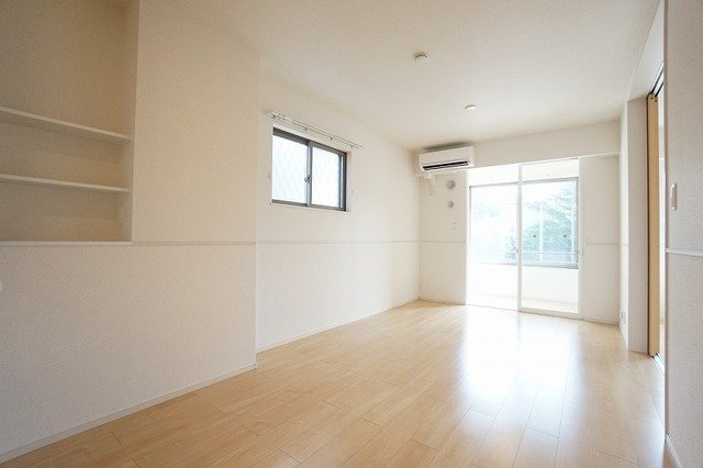 居室・リビング　※現況優先