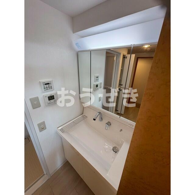 洗面設備　参考写真(同タイプ・別部屋)?