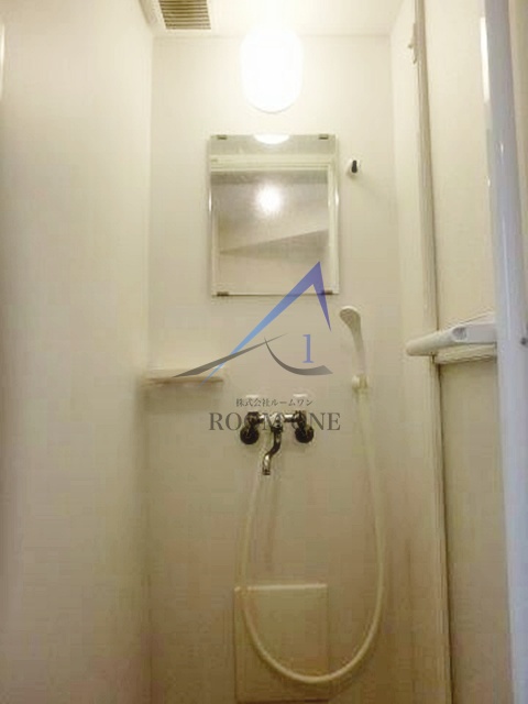 バス・シャワールーム　シャワールームです。