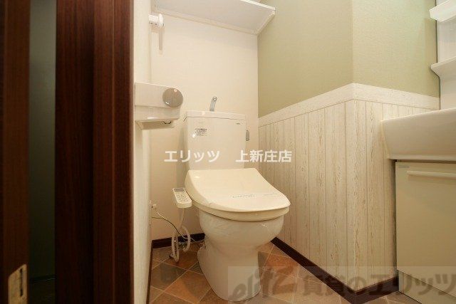 トイレ　トイレ