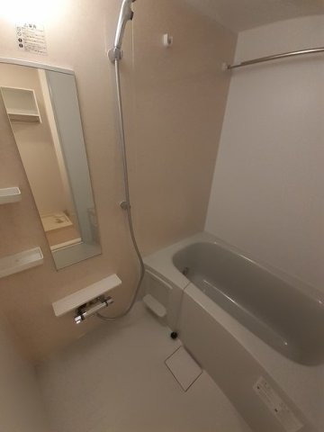 バス・シャワールーム　お風呂です