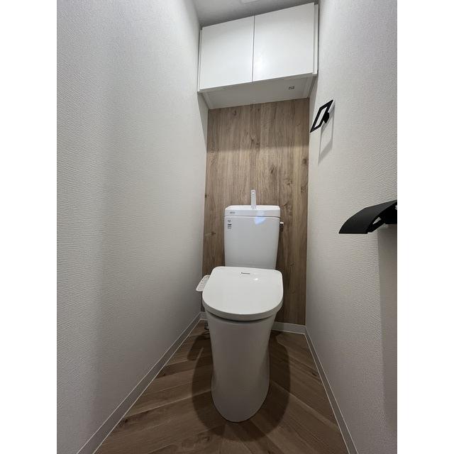 トイレ　※別部屋の参考写真です。