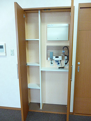 収納　※別部屋の参考写真です。