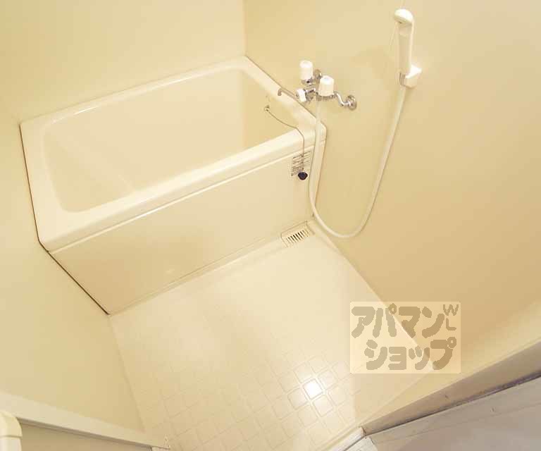 バス・シャワールーム　バスルーム