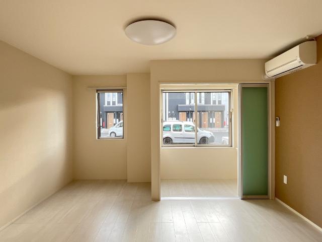 居室・リビング　洋室