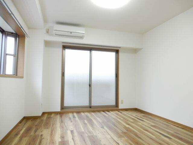 居室・リビング　使い勝手のいい洋室です