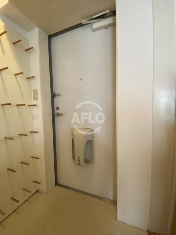 玄関　ボヌールエイワ　玄関