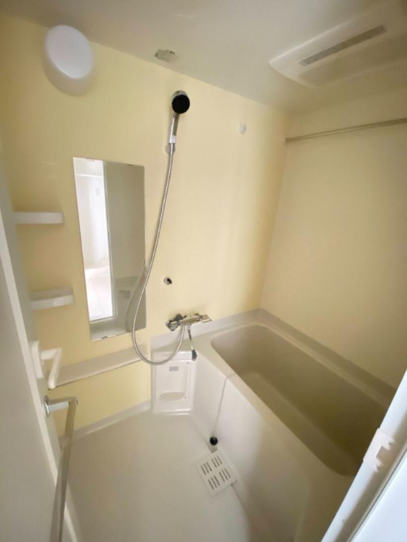 バス・シャワールーム　風呂