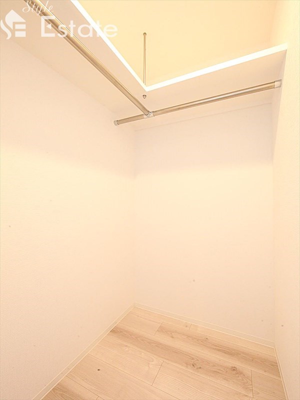 収納　ウォークインクローゼット