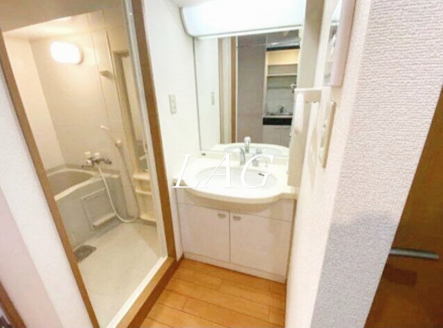 洗面設備　洗面台です。