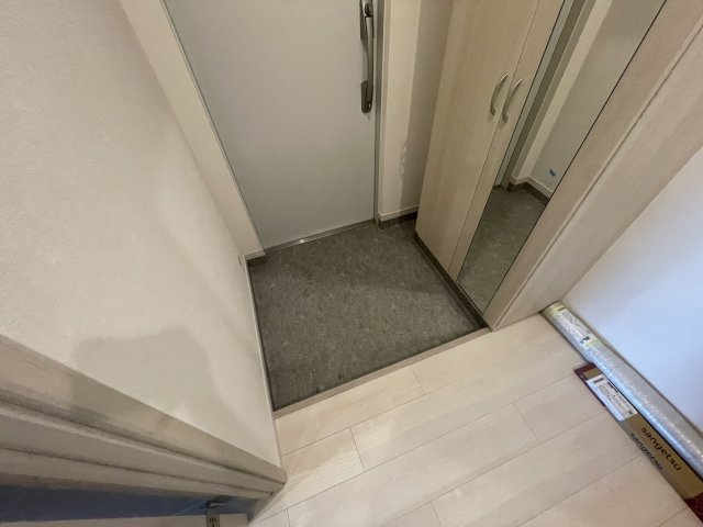 玄関　別号室参考写真です。