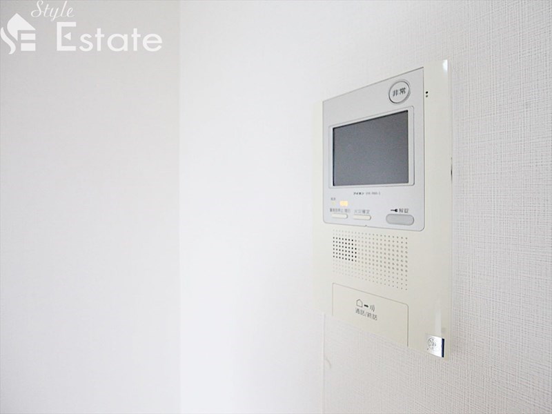 セキュリティ　モニター付きインターホン