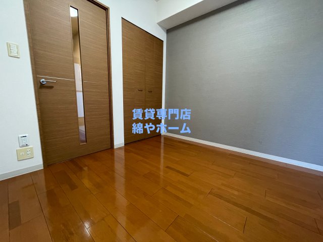 その他部屋・スペース　使い勝手のいい寝室です