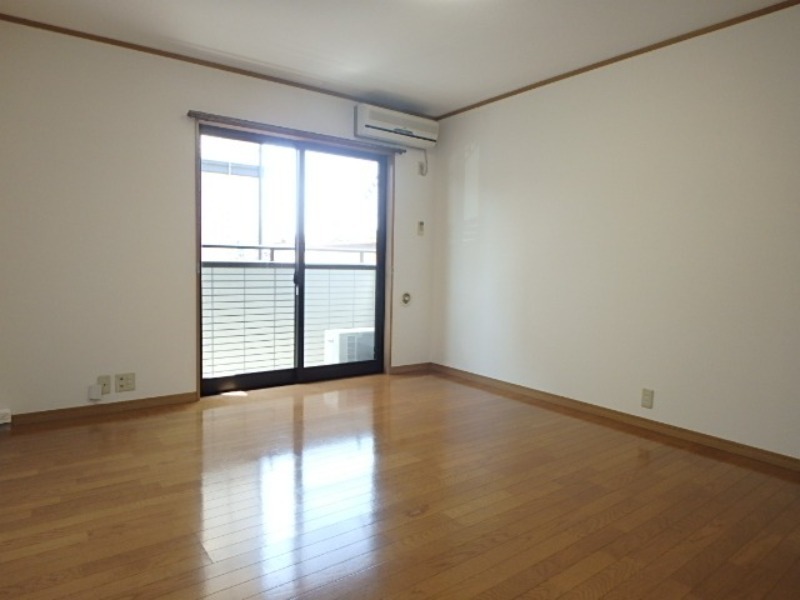 居室・リビング　図面と現状に相違がある場合には現状を優先