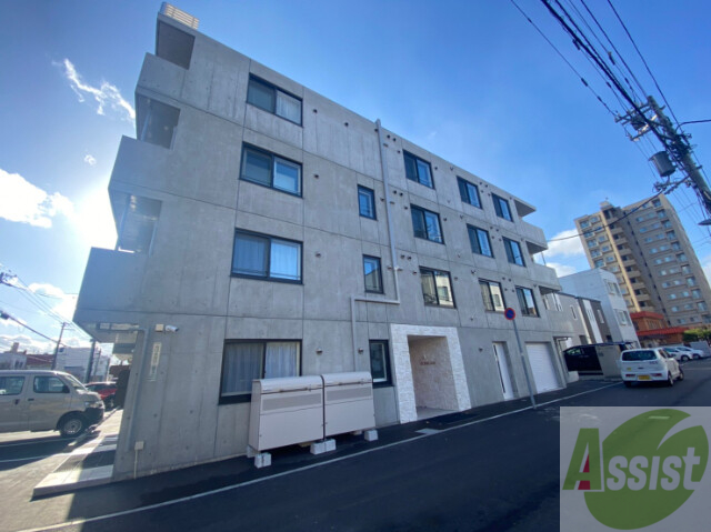 建物外観　札幌市中央区南１２条西「Ｂｏｒｎ１２１４」