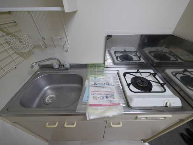 キッチン　別部屋の画像になります。