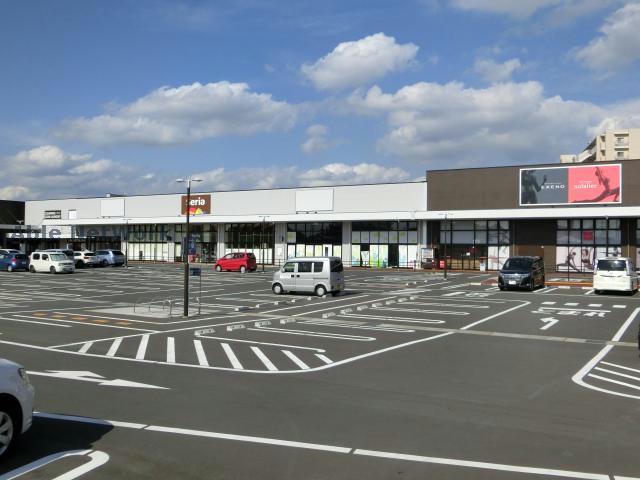 ショッピングセンター　フレスポ春日井（ショッピングセンター）まで493m