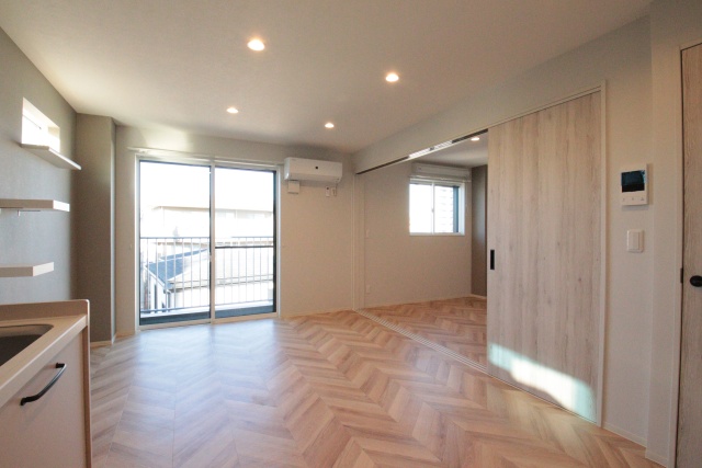 居室・リビング　※別室の参考写真の為、現況優先です。