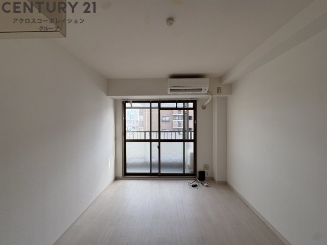 居室・リビング　5.5帖のお部屋です♪