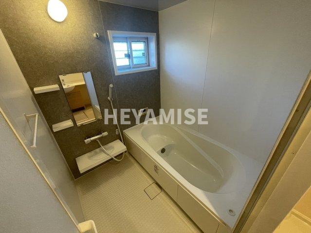 バス・シャワールーム　※室内画像は別号室のもの