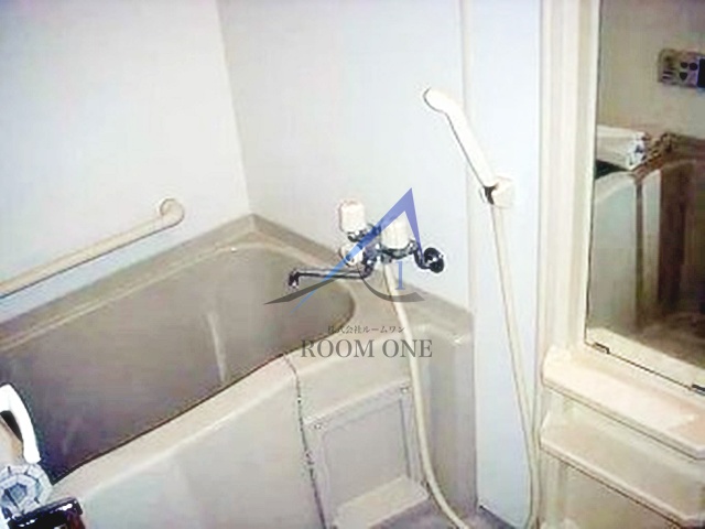 バス・シャワールーム　お風呂です。