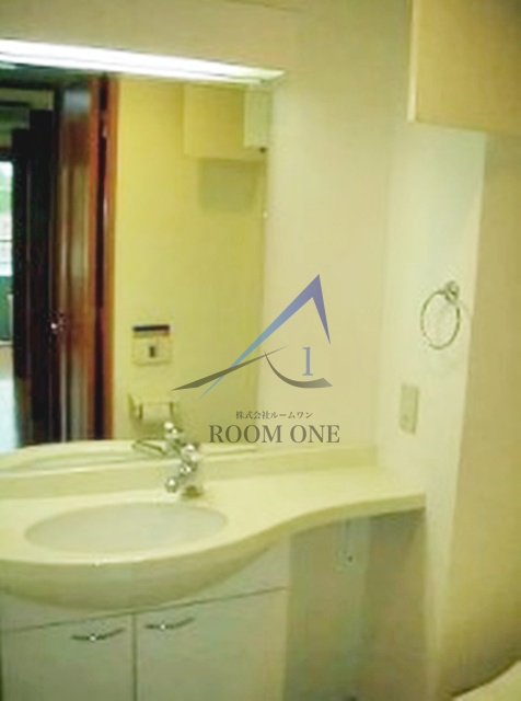 洗面設備　洗面台です。