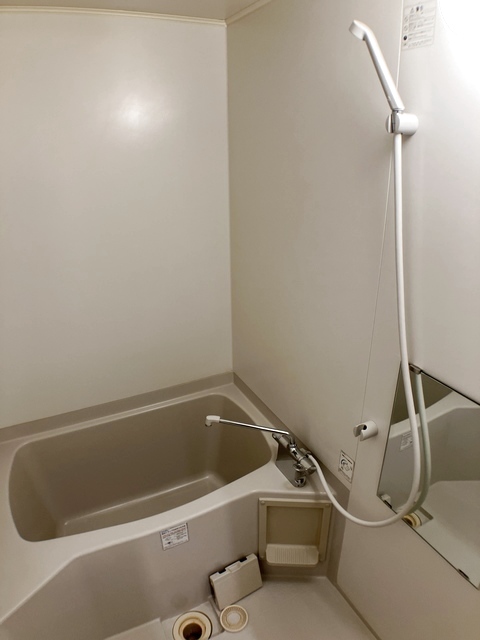 バス・シャワールーム　※別のお部屋の参考画像です。現況優先。