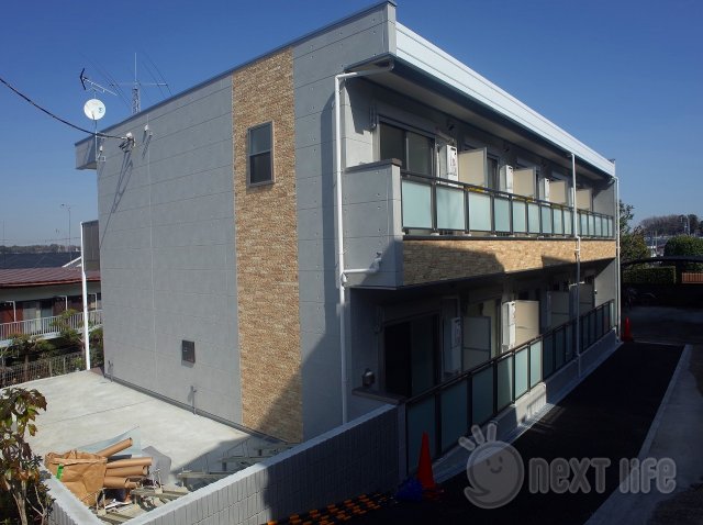 建物外観　リブリスミレの外観