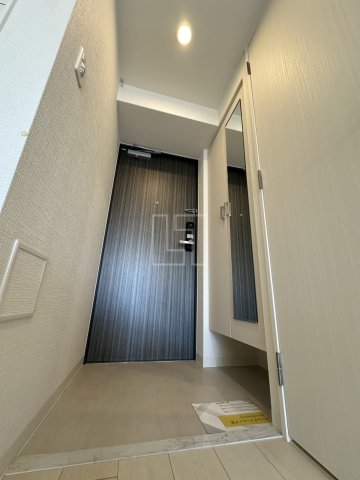 玄関　エスリード大阪ドームCERCA　玄関