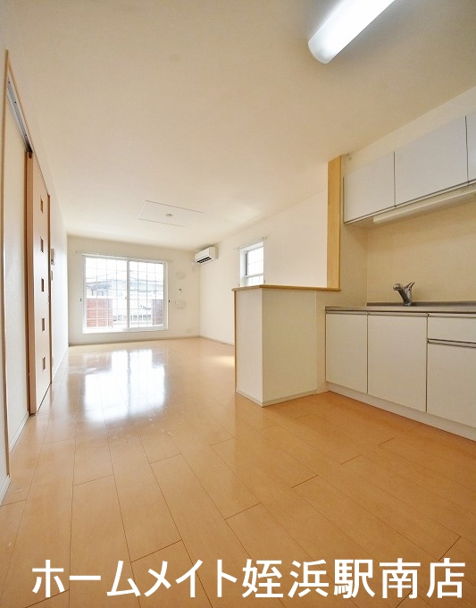 居室・リビング　★洋室振り分けのファミリータイプ♪★