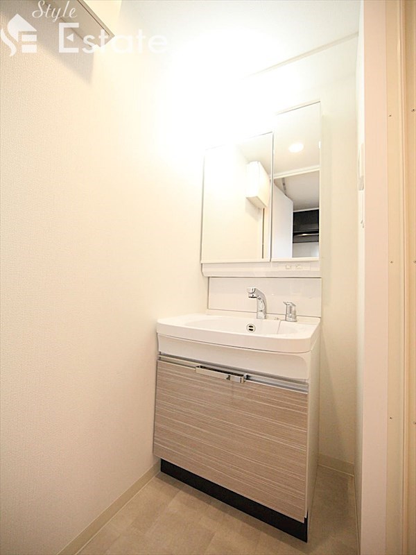 洗面設備　独立洗面台