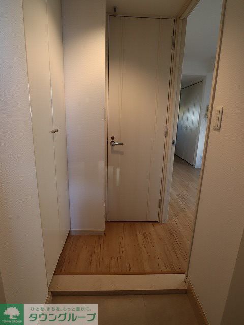 玄関　※参考写真