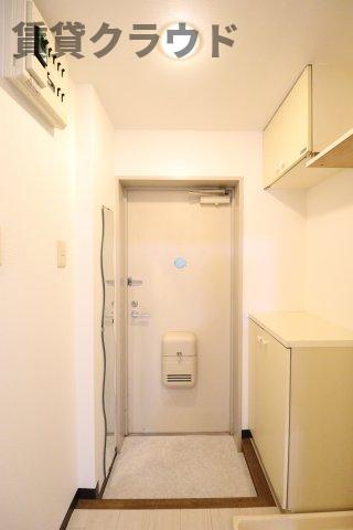 玄関　シンプルで使いやすい玄関です