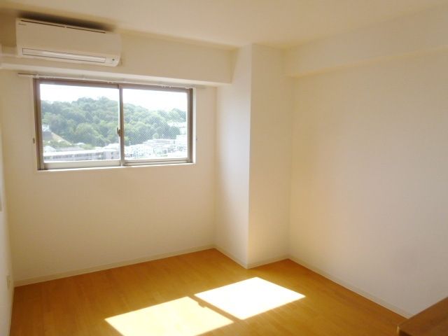 居室・リビング　★お問い合わせはタウンハウジング聖蹟桜ヶ丘店まで★