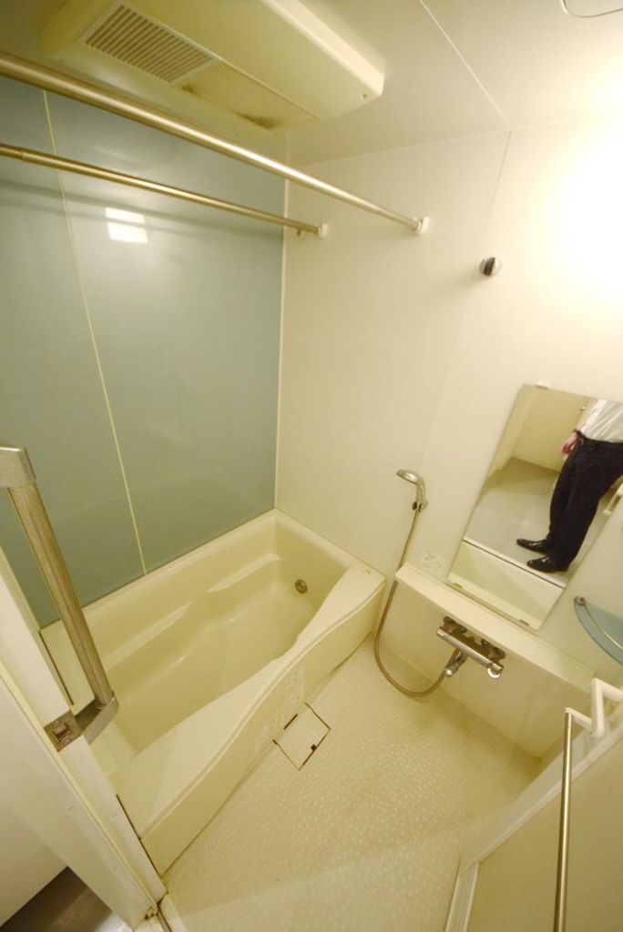 バス・シャワールーム　洗面