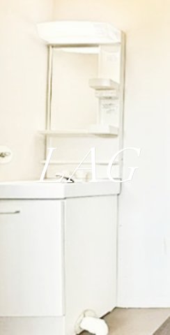 洗面設備　独立洗面台です。