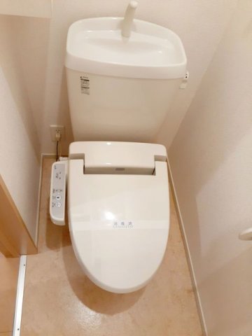 トイレ　コンパクトで使いやすいトイレです