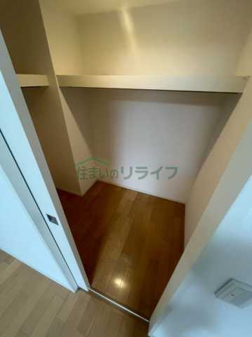 収納　プライムアーバン四谷外苑東