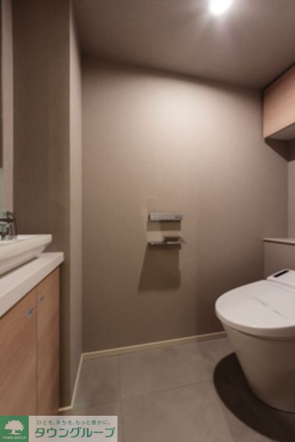 トイレ　※写真は同タイプ住戸です。