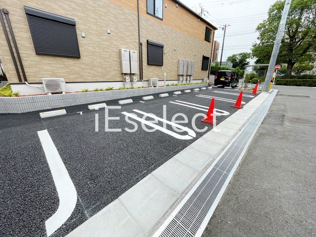 駐車場　敷地内駐車場も募集中です★